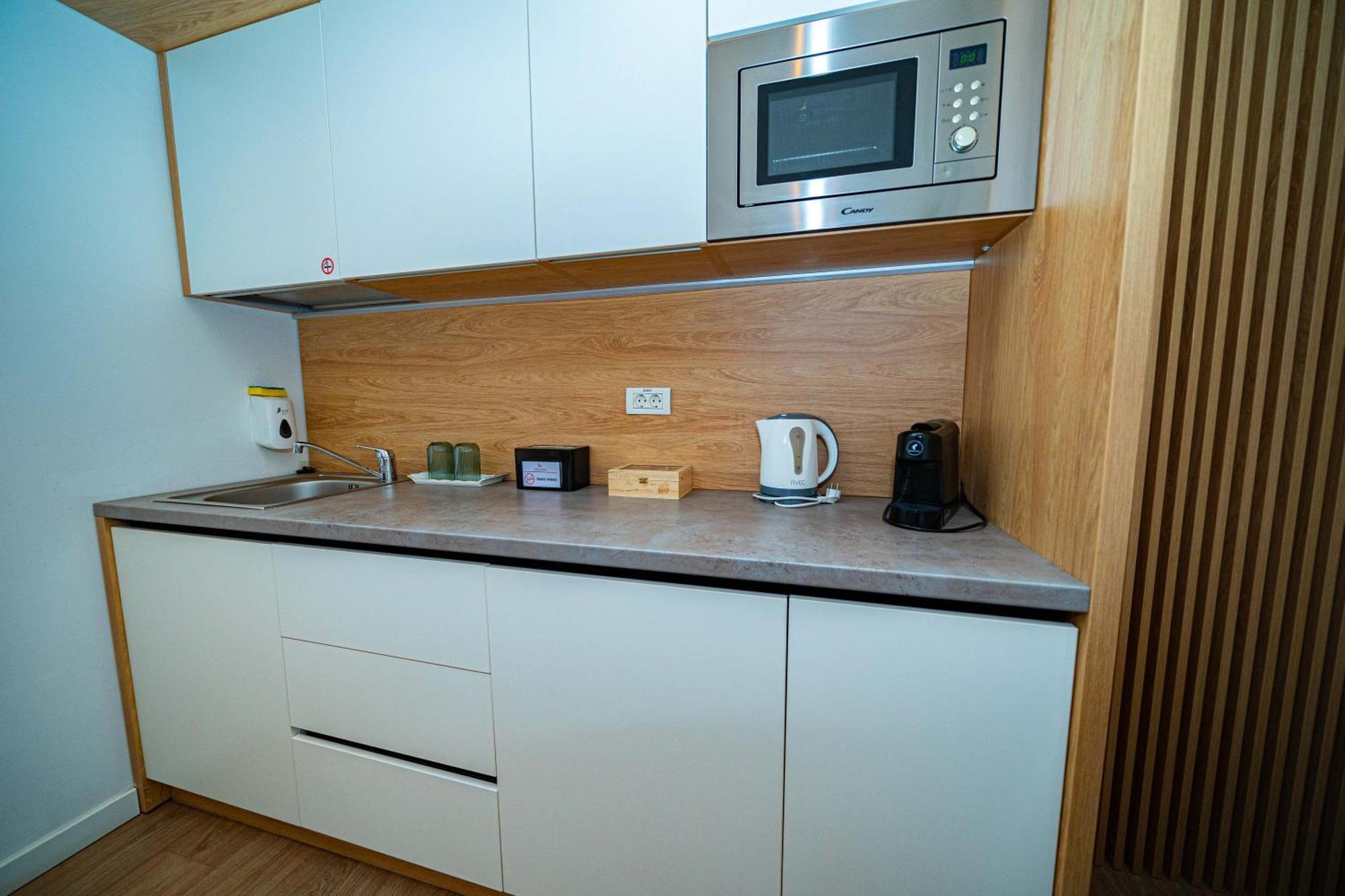 Friends Residence Apartments ティミショアラ エクステリア 写真