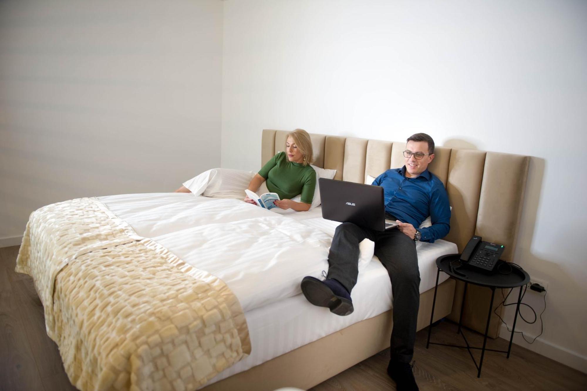 Friends Residence Apartments ティミショアラ エクステリア 写真