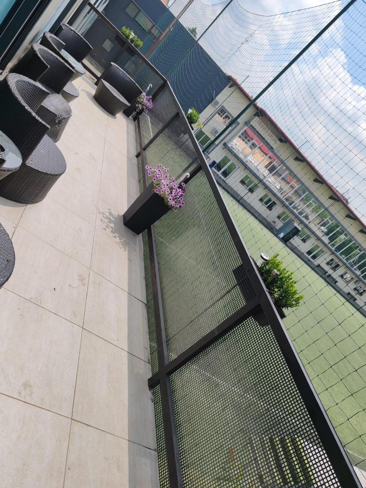 Friends Residence Apartments ティミショアラ エクステリア 写真